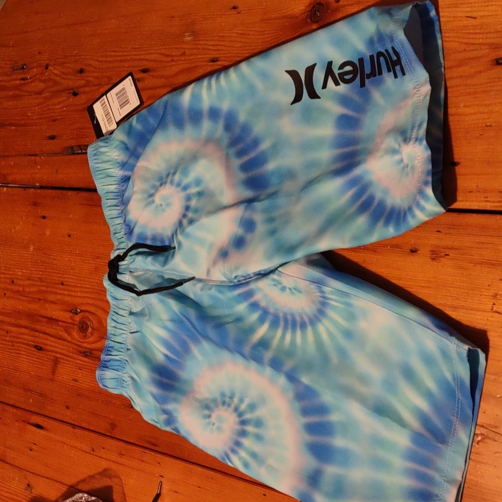 Nwt hurley swim trunk boys tye dye psychic blue sz m